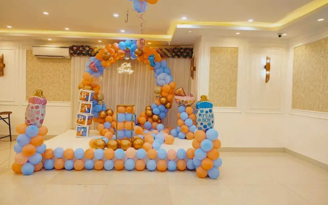 Hotel ELite Millennium City Gurgaon