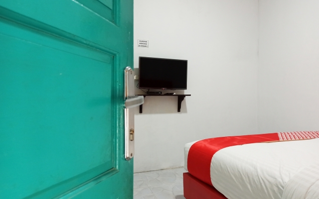 Super OYO 1377 Os Residence
