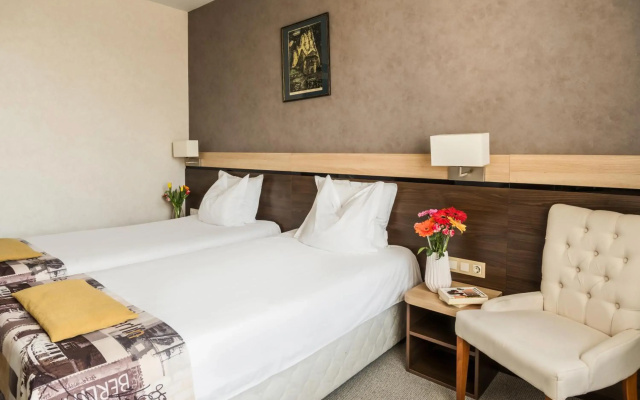 Dunav Plaza Hotel