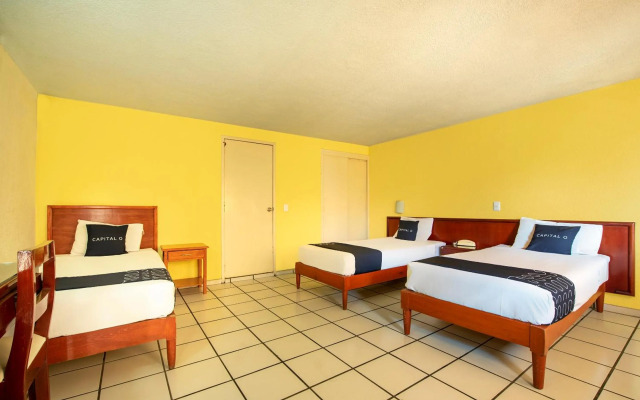 Capital O Colón,  Ciudad Guzmán Jalisco