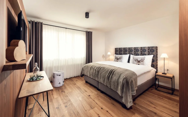 Conrad's Mountain Lodge