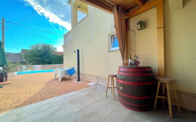 Villa Eternity