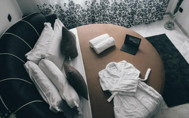 Gregorio VII Luxury Suites San Damaso