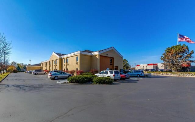 Quality Inn & Suites Southport