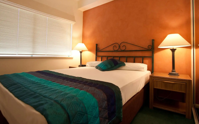 Mid City Luxury Suites