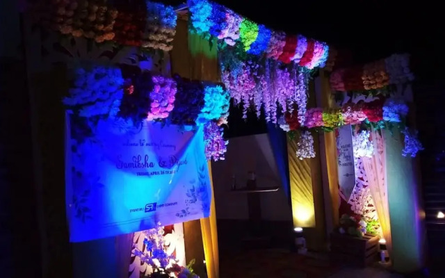 Utsav Grand by ShriGo Hotels