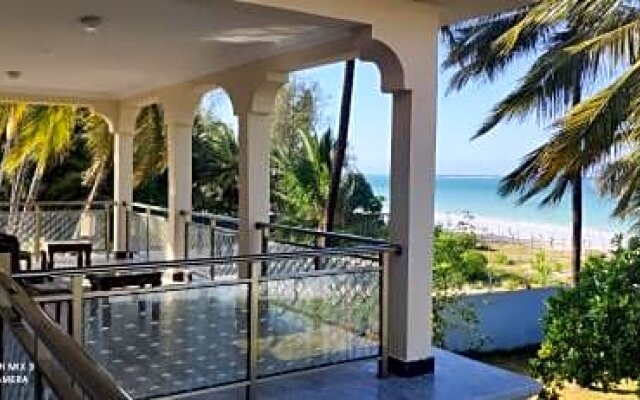 Pwani Beach Hotel & Apartments