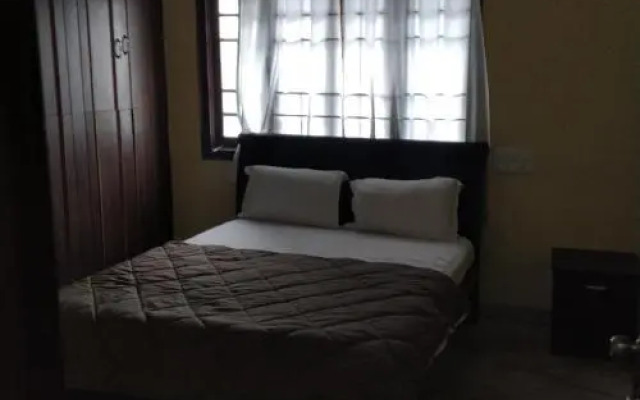 Hotel Grand Seasons