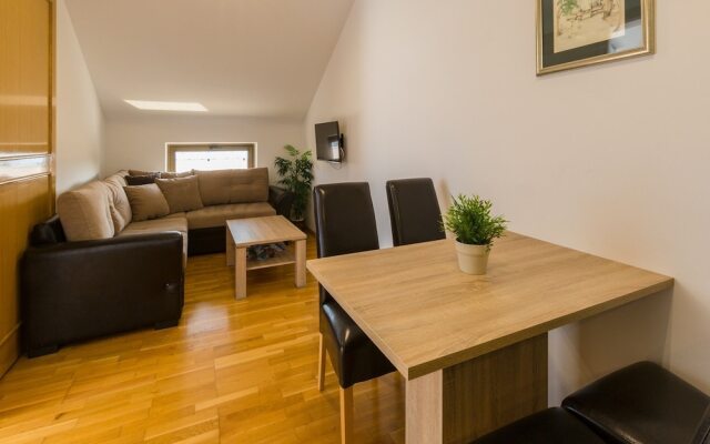 Apartment Pericic Zuti