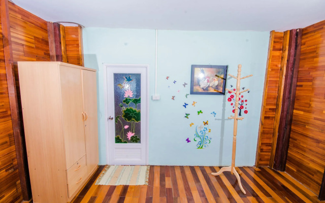 Fahsai Riverview Resort