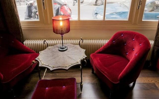 Pax Opera Hotel