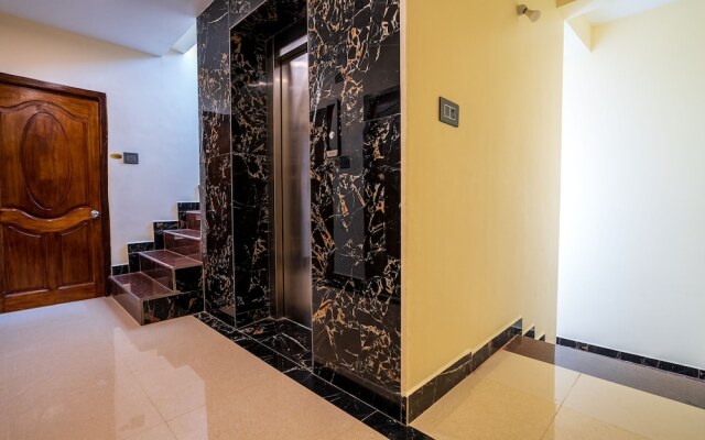 Sunlux Grand Residency