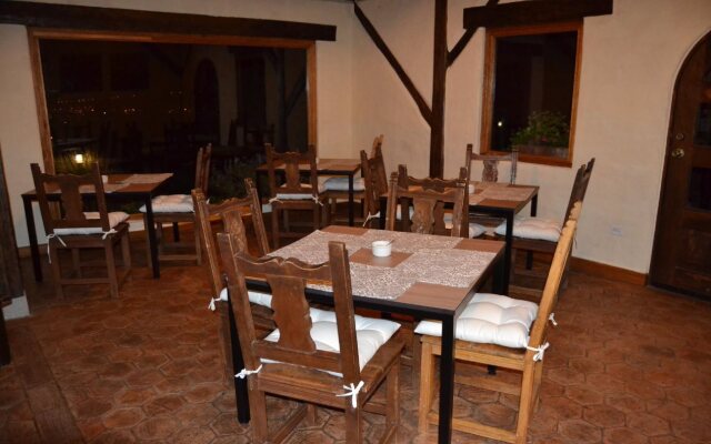 Ilatoa Lodge