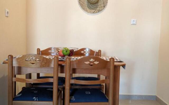 Apartments Irene in Sykia
