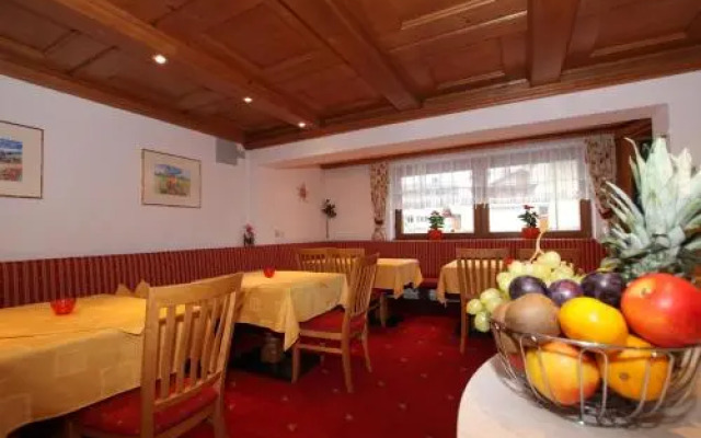 Apart Frühstückspension Stark