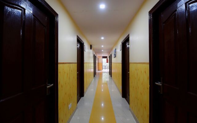 Capital O 1608 Hotel the Grand Welcome