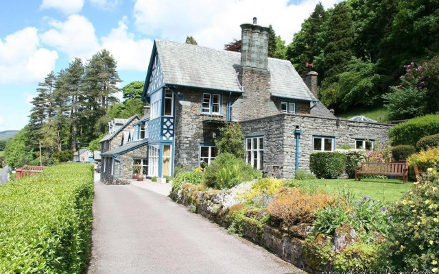 Ravenstone Lodge