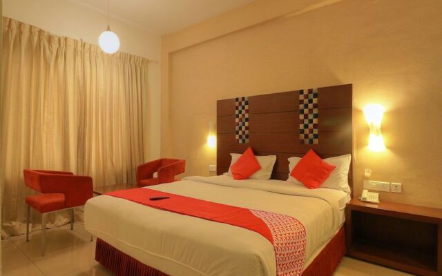 OYO 1531 Vels Grand Inn Hotel