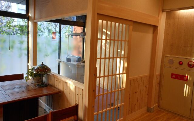 Saga Grace Hotel