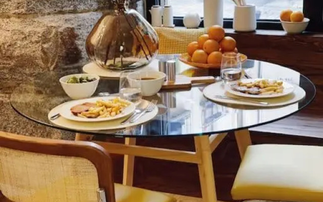 Opera Suite Carmen Studio near Royal Palace