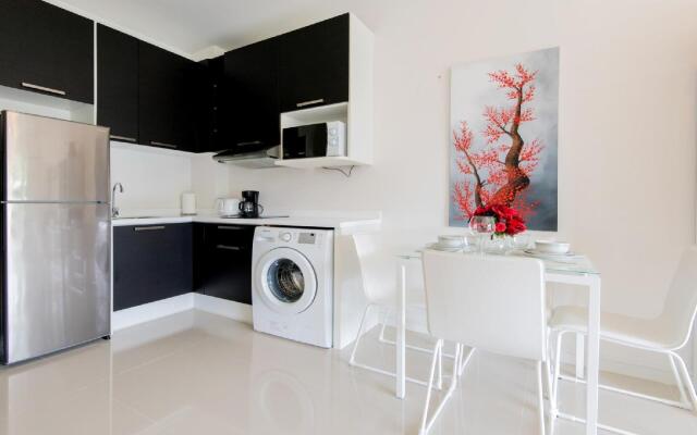 Chic Condo Karon by RESAVA