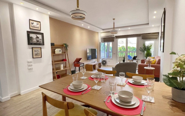 Spellbinding 2 BDR Apt. At The Giza Pyramid's Doorstep