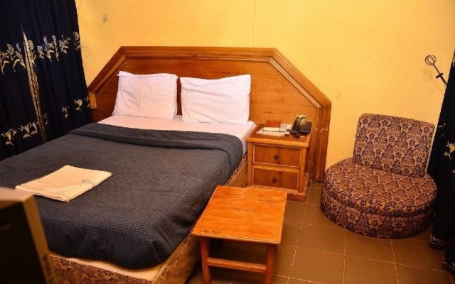 BBS Diamond Suites