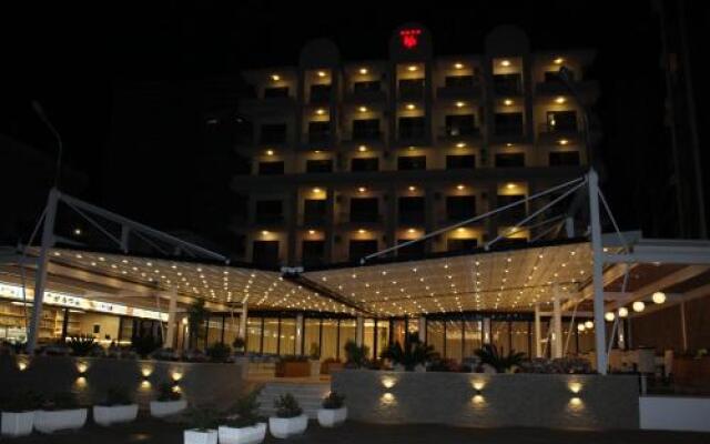 Hotel President