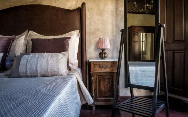 Lemuria Manor, Wine Dark Sea Villas