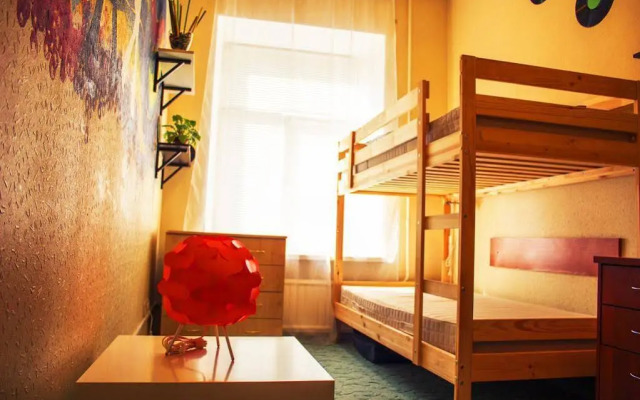 Apartments on Italianskaya 11