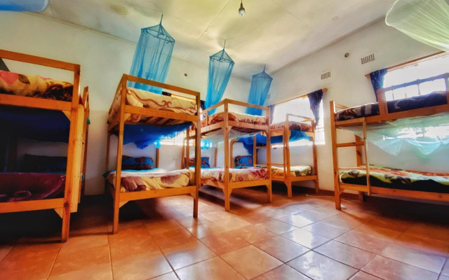 Pakachere Backpackers Lodge
