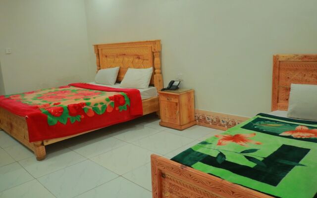 Al Sadiq Hotel & Restaurant