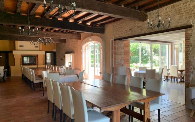 Le Clos de la Court d Aron