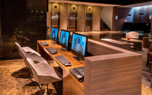 Courtyard by Marriott Mexico City Revolucion