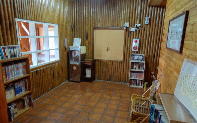 Shan Shui-Yuan Vege Guest House