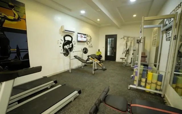 247 Luxury Hotel & Apartment Ajah