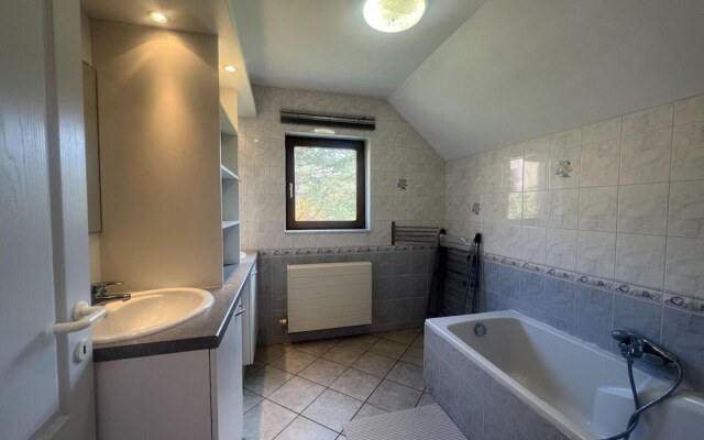 Villa in Filot With Indoor Pool