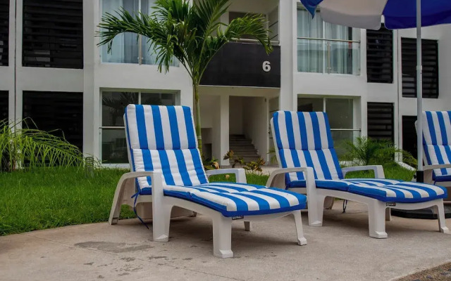 Cozy 2-Bedroom Retreat with Pool Access