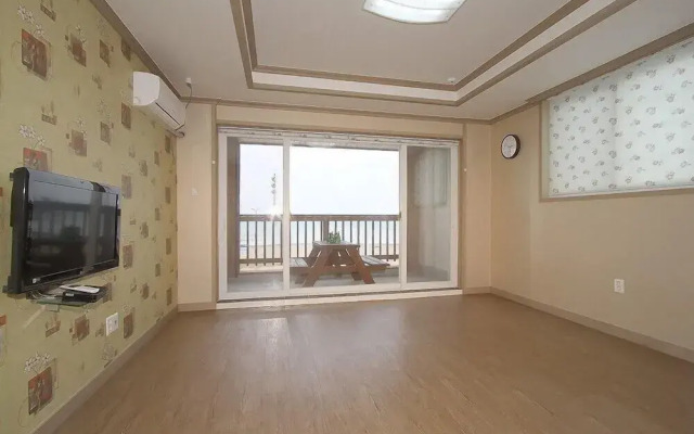 Wolpo Donghae Pension 2
