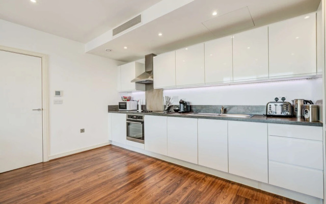 Kew Eye Apartments Kew