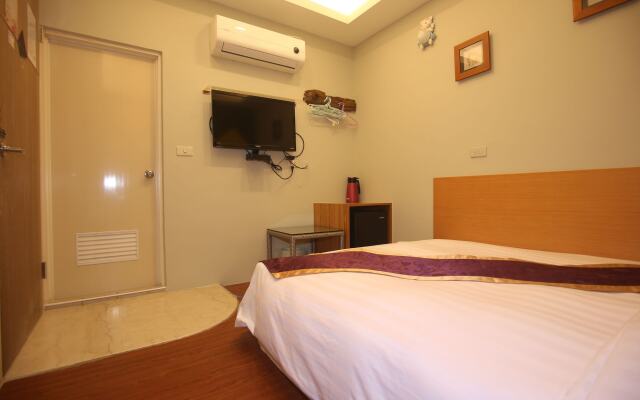 Water Front Hotel