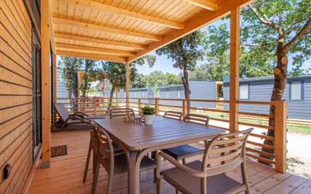 Mobile Homes Campsite Lopari
