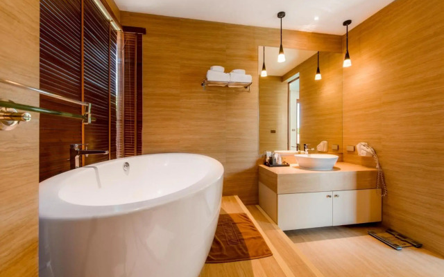 Triple Tree Beach Resort