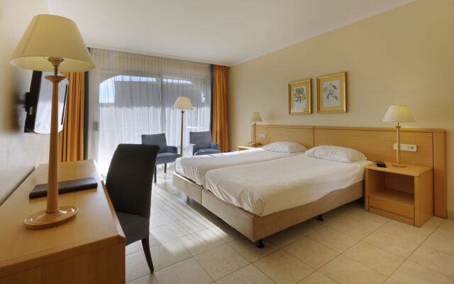 Van Der Valk Hotel Barcarola