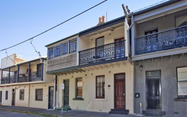 Newcastle Terraces & Apartments - Ruby Terrace