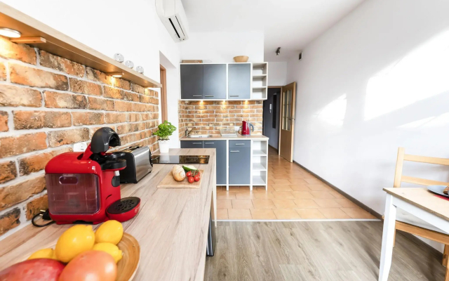 Main Square Apartments