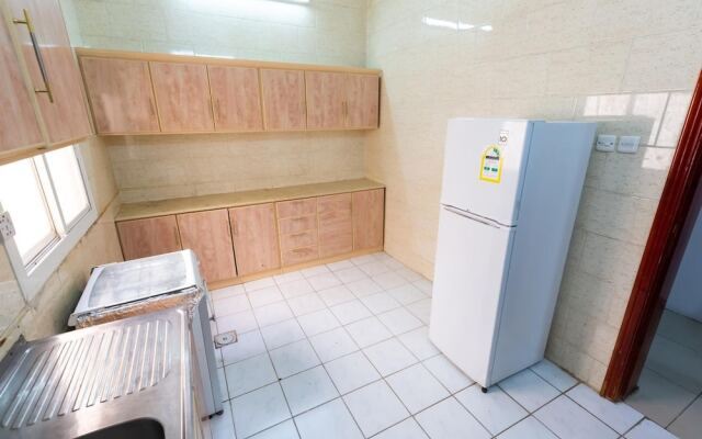 Al Eairy Furnished Apts Al Madinah 8