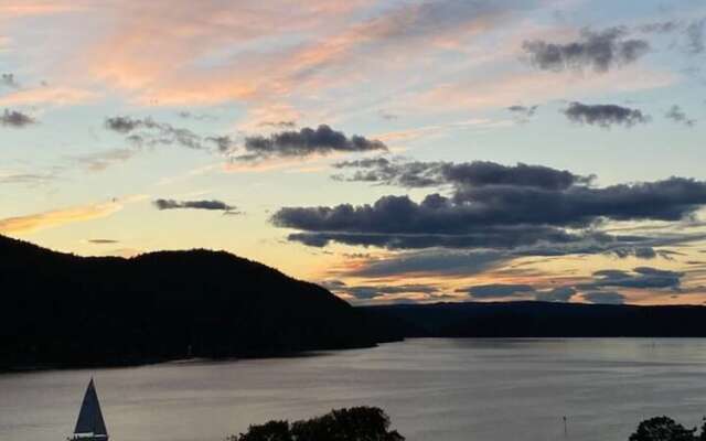 Funky Cabin With a Panoramic View of the Oslofjord