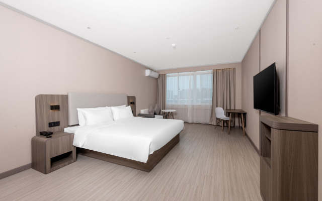 HanTing Hotel (Xianyang Wugong County Industrial Park)