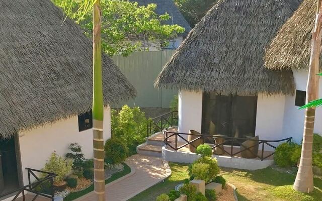 Safari Hotel And Villas